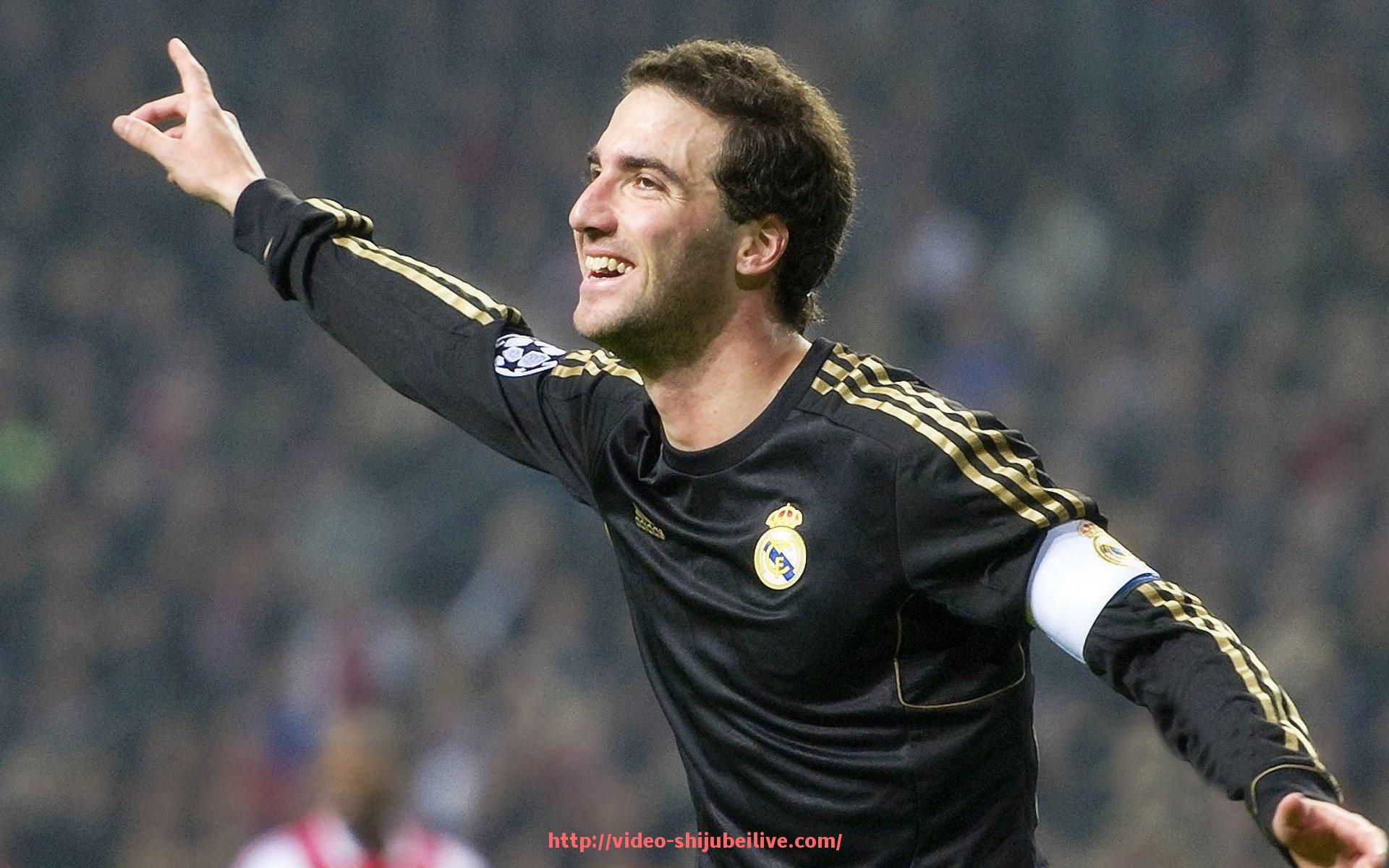 世俱杯直播-世俱杯门将大战再现神扑时刻，赛场高光不容错过